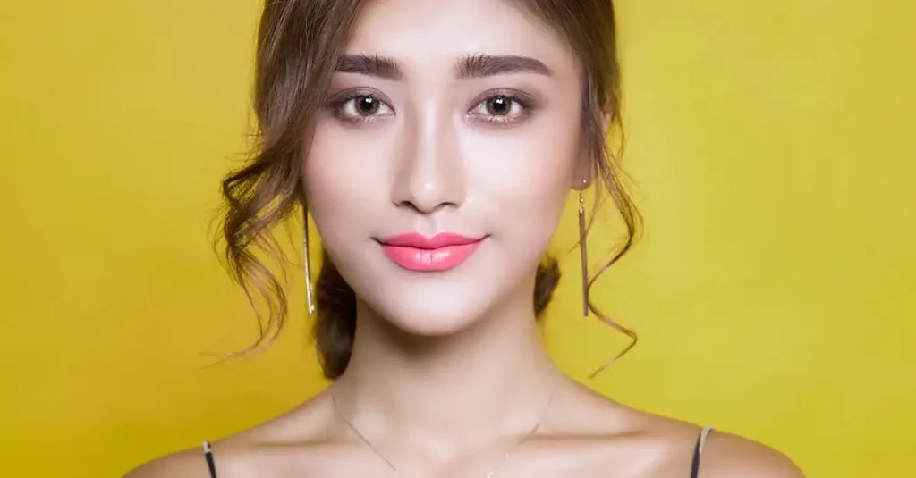 Maquillage permanent des yeux : guide, techniques et avis