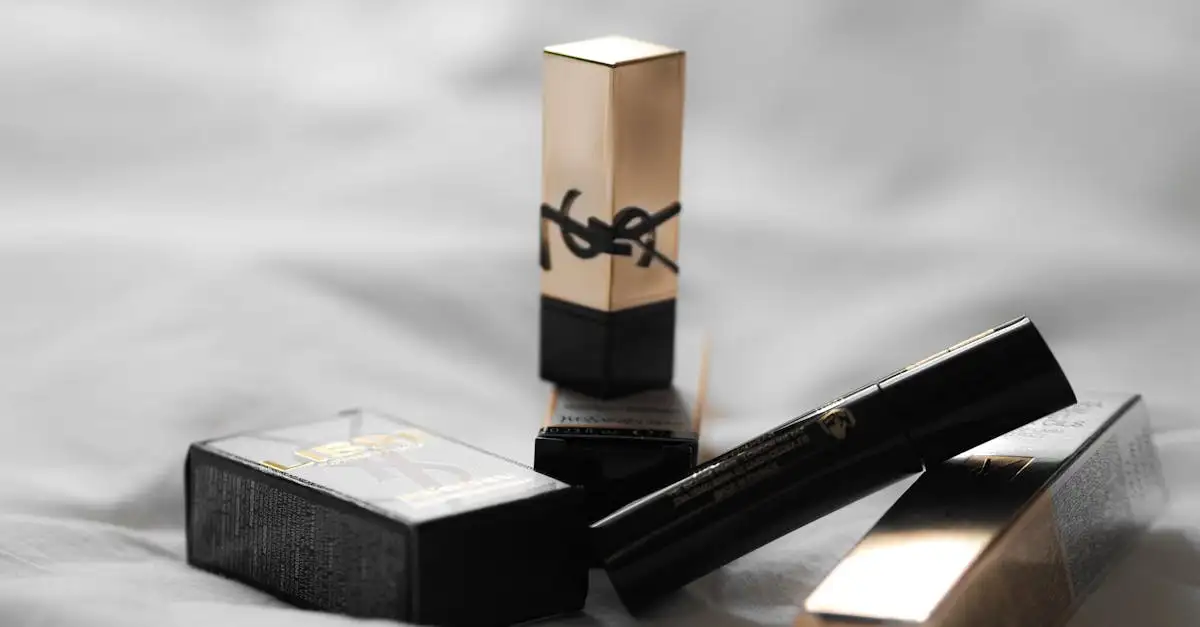 Rouge à Lèvres Yves Saint Laurent : Couleurs et Textures