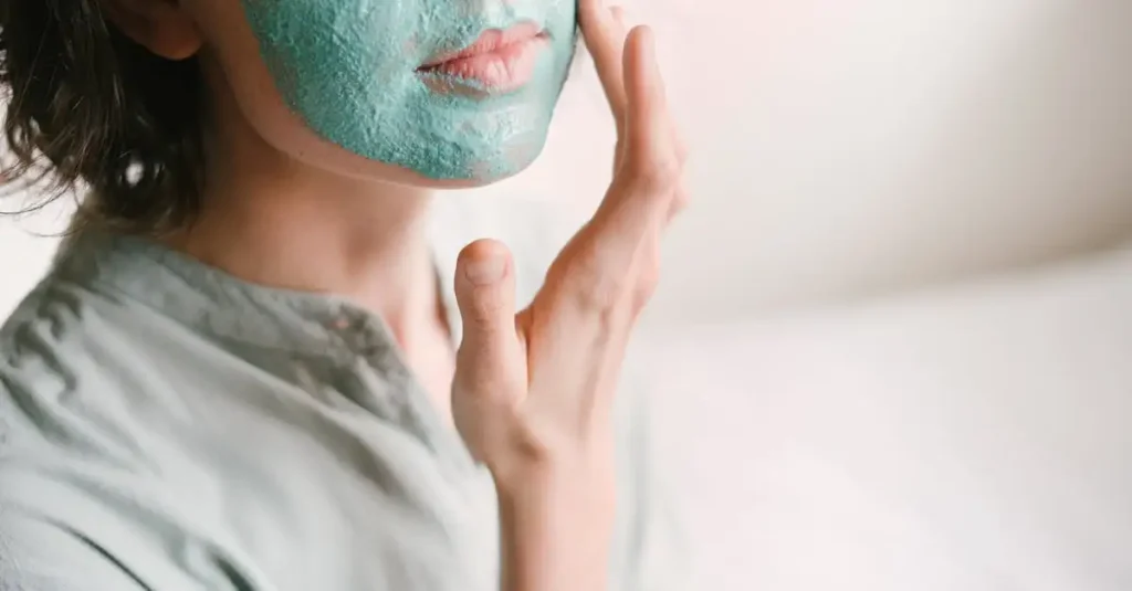 Soin de visage femme : routines et conseils pour une peau